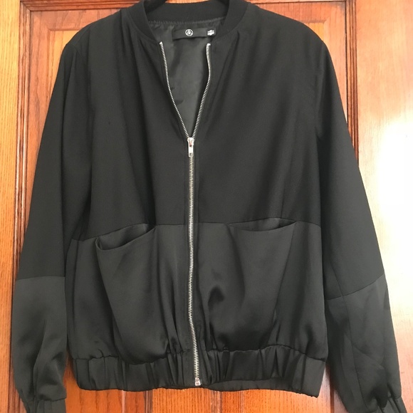 Black Bomber - Picture 1 of 3